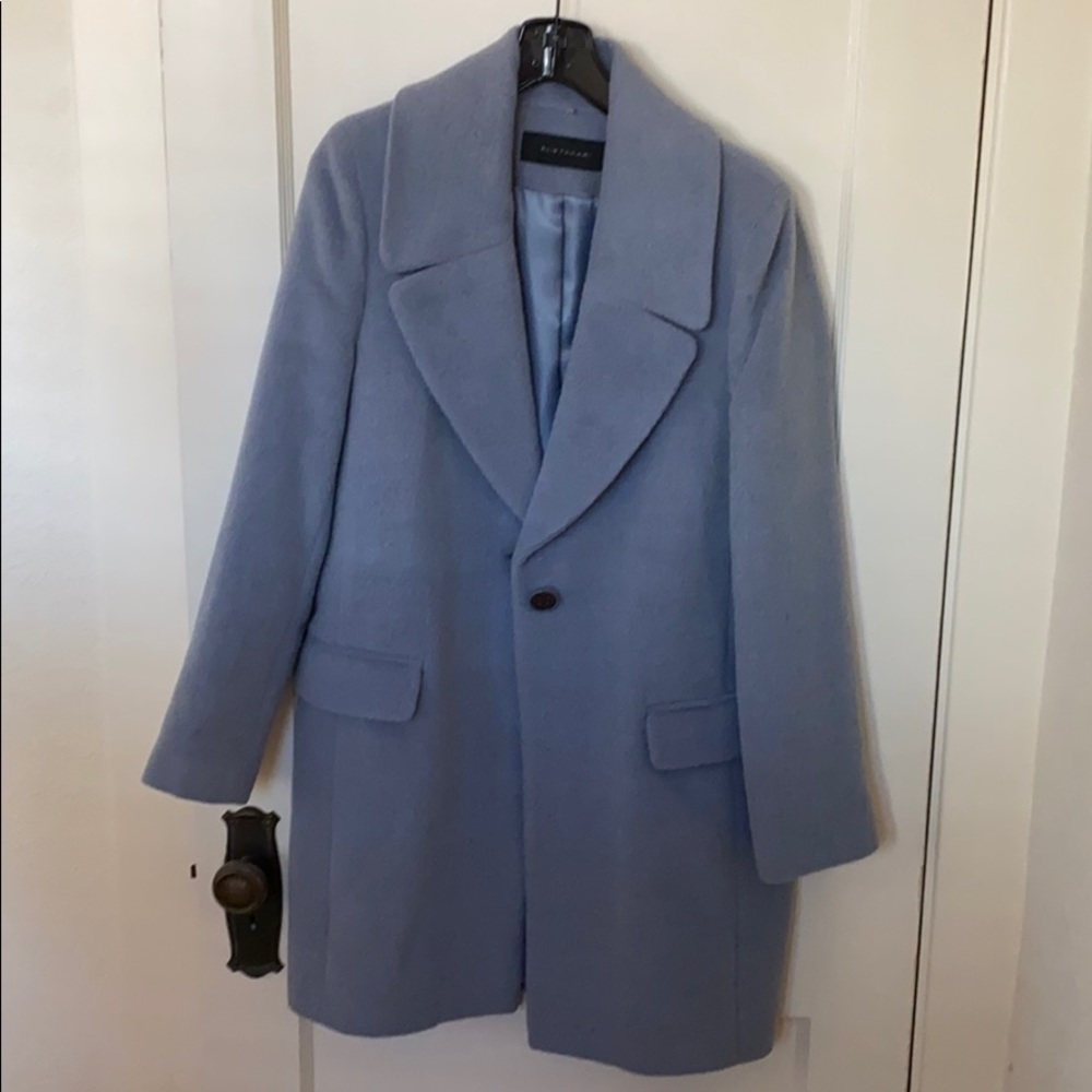 Elie Tahari elegant blue wool coat